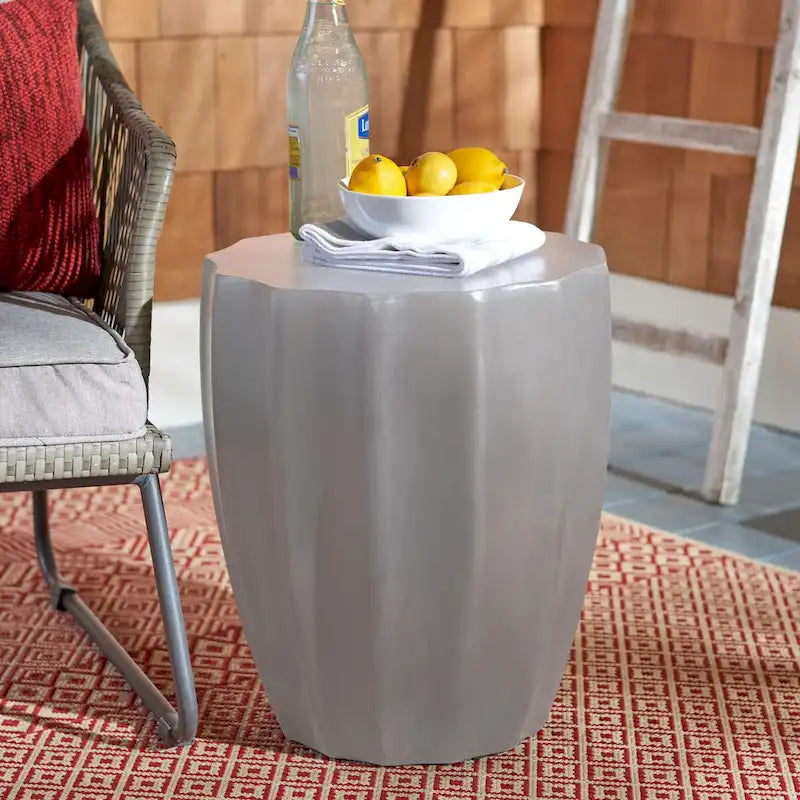 Concrete Indoor/ Outdoor Accent Table - 15.3 x 15.3 x 17.7 - 15Wx15Dx18H